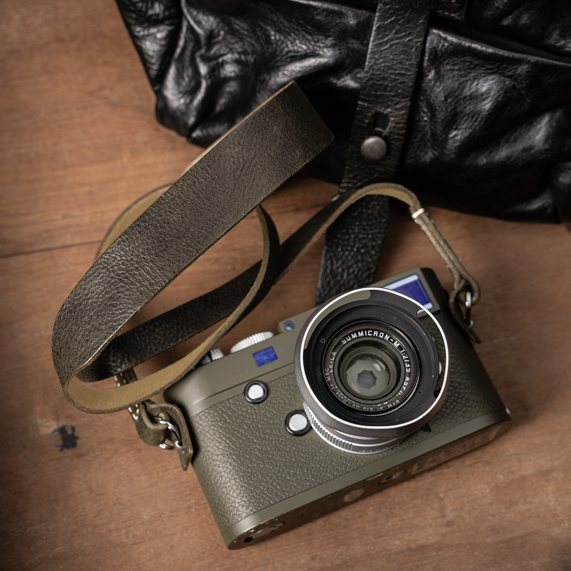 Full Leather Camera Neck Strap 001 Tapered (Cura Split Rings)